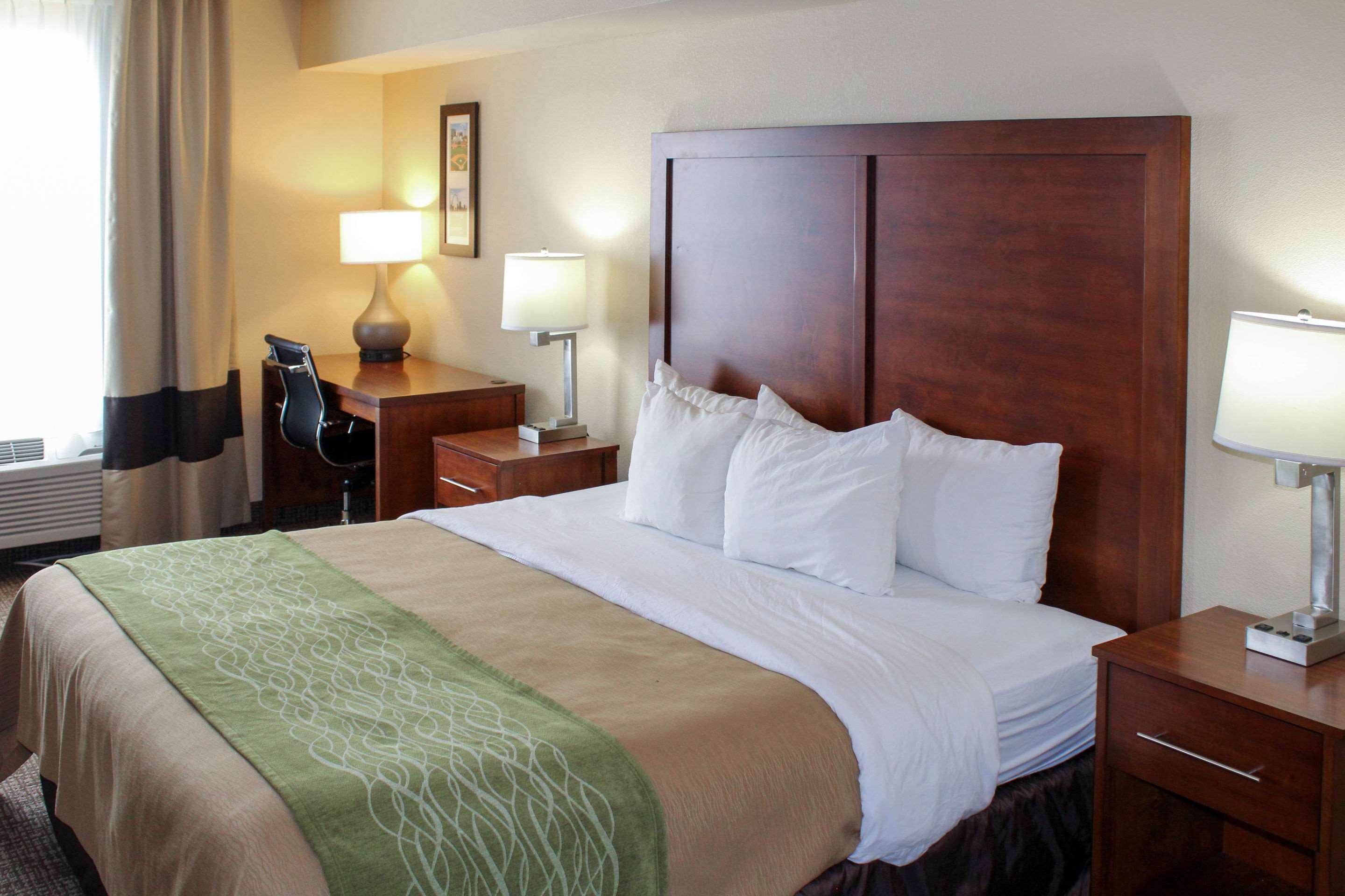 Comfort Inn & Suites St Louis - Chesterfield Kültér fotó